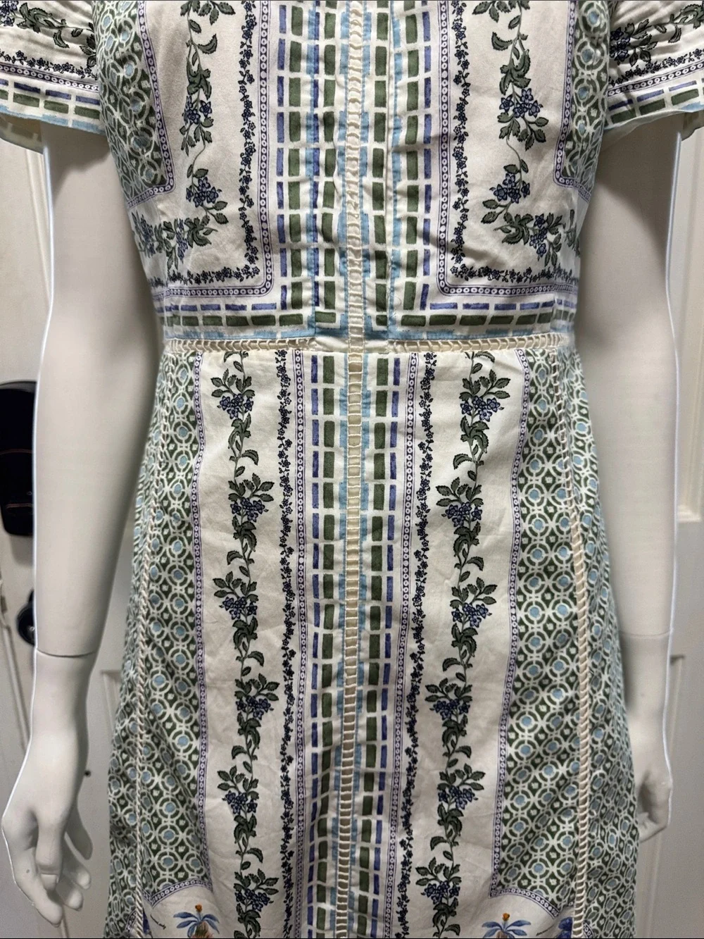TORY BURCH TALIA BOTANICAL SHIRTDRESS,FLORAL GREEN~RARE SIZE 6
